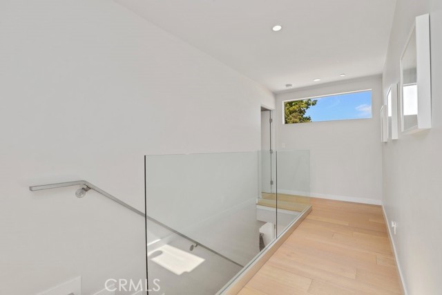 720 Rosecrans Avenue, Manhattan Beach, California 90266, 4 Bedrooms Bedrooms, ,3 BathroomsBathrooms,Residential,Sold,Rosecrans,PW21110961