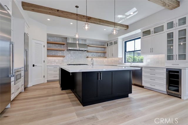 1400 17th Street, Manhattan Beach, California 90266, 5 Bedrooms Bedrooms, ,3 BathroomsBathrooms,Residential,Sold,17th,SB21193120