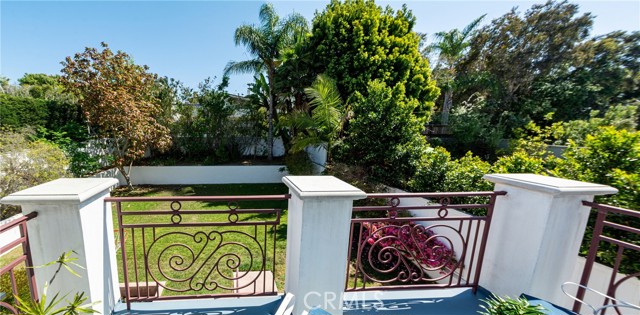 1618 6th Street, Manhattan Beach, California 90266, 5 Bedrooms Bedrooms, ,5 BathroomsBathrooms,Residential,Sold,6th,SB21091639