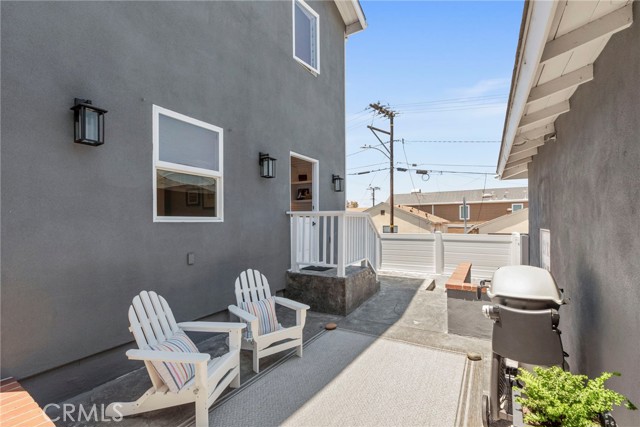 2030 Prospect Avenue, Hermosa Beach, California 90254, 3 Bedrooms Bedrooms, ,3 BathroomsBathrooms,Residential,Sold,Prospect,SB21151431