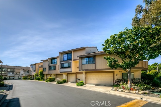 6325 Ridgepath Court, Rancho Palos Verdes, California 90275, 3 Bedrooms Bedrooms, ,3 BathroomsBathrooms,Residential,Sold,Ridgepath,SB17073159