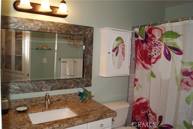 660 The Village, Redondo Beach, California 90277, 1 Bedroom Bedrooms, ,1 BathroomBathrooms,Residential,Sold,The Village,SB17140447