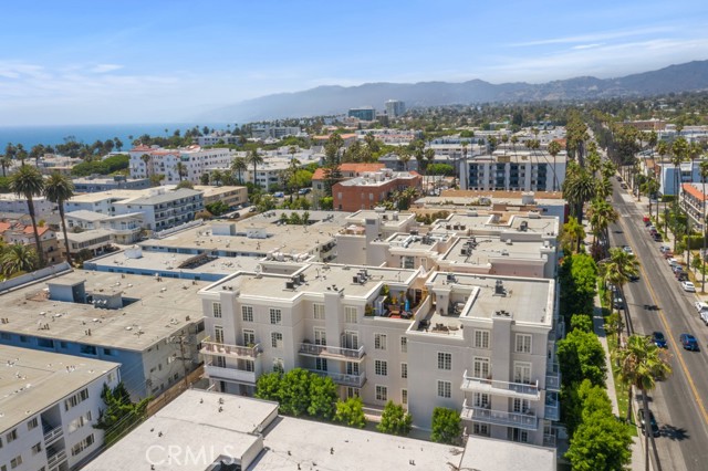 Detail Gallery Image 34 of 40 For 1040 4th St #112,  Santa Monica,  CA 90403 - 1 Beds | 1 Baths