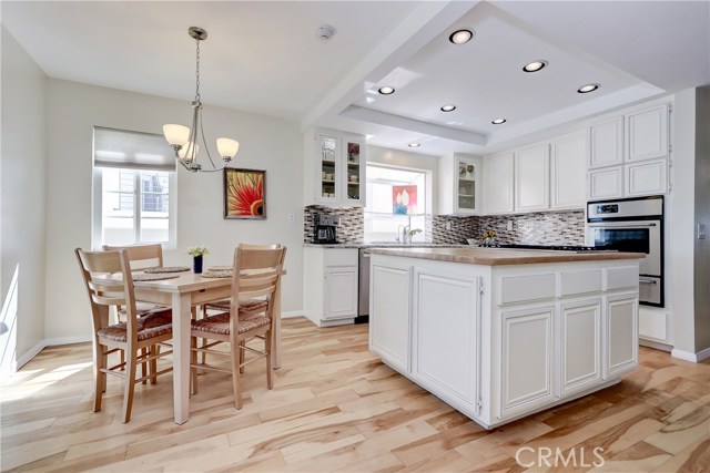 2301 Mathews Avenue, Redondo Beach, California 90278, 3 Bedrooms Bedrooms, ,2 BathroomsBathrooms,Residential,Sold,Mathews,SB20173473