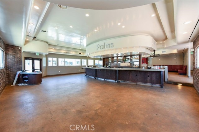 Palm, ,Commercial Rent,For Sale,Palm,OC20154361