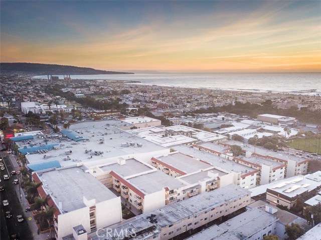 1707 Pacific Coast Highway, Hermosa Beach, California 90254, 1 Bedroom Bedrooms, ,1 BathroomBathrooms,Residential,Sold,Pacific Coast,SB17266914
