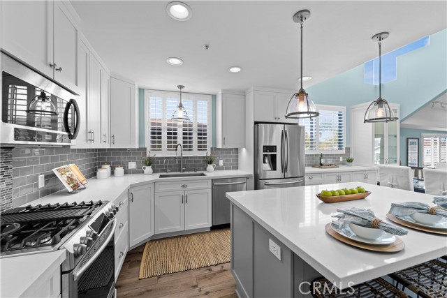 1621 Carver Street, Redondo Beach, California 90278, 3 Bedrooms Bedrooms, ,2 BathroomsBathrooms,Residential,Sold,Carver,SB21022183