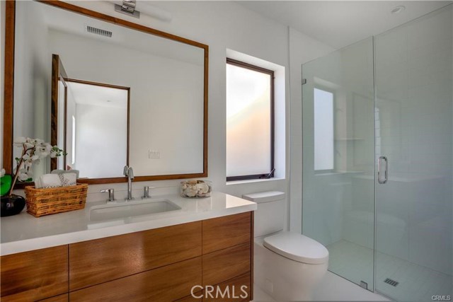 438 Hermosa Avenue, Hermosa Beach, California 90254, 4 Bedrooms Bedrooms, ,3 BathroomsBathrooms,Residential,Sold,Hermosa,PV18010706