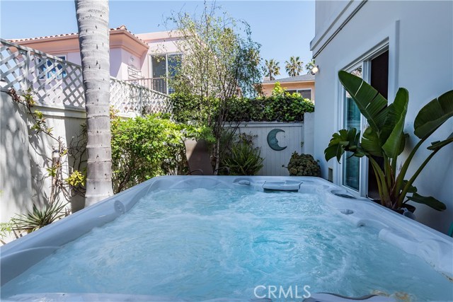 205 Helberta Avenue, Redondo Beach, California 90277, 4 Bedrooms Bedrooms, ,3 BathroomsBathrooms,Residential,Sold,Helberta,SB18113990