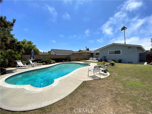 estate sized lot with pool and spa