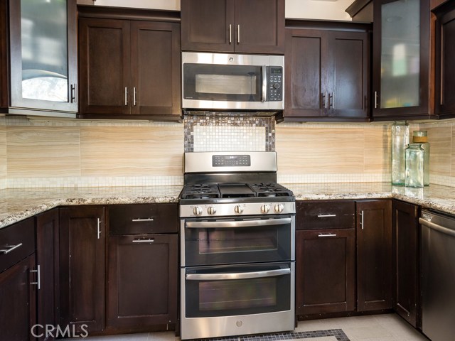 2416 Grant Avenue, Redondo Beach, California 90278, 3 Bedrooms Bedrooms, ,2 BathroomsBathrooms,Residential,Sold,Grant,SB20242982