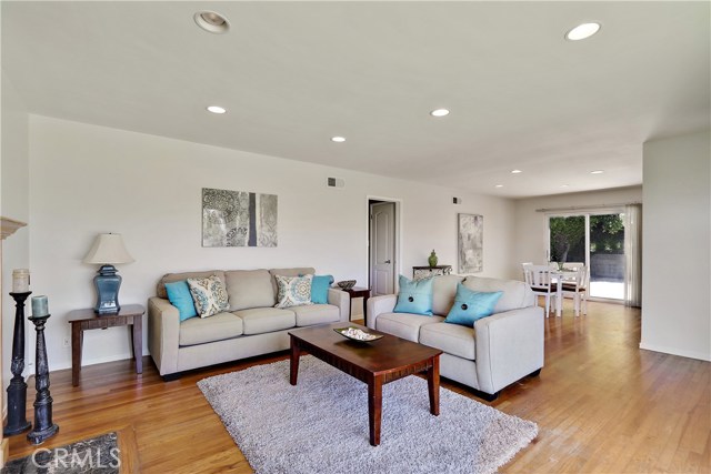2126 Fairhill Drive, Rancho Palos Verdes, California 90275, 3 Bedrooms Bedrooms, ,1 BathroomBathrooms,Residential,Sold,Fairhill,PV17136304