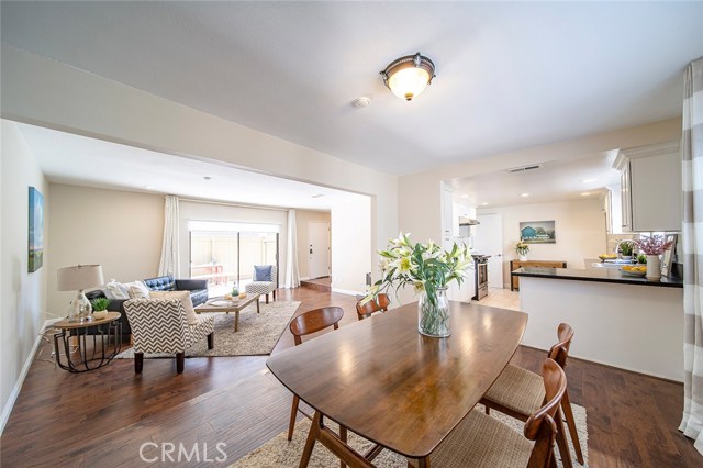 1808 Vanderbilt Lane, Redondo Beach, California 90278, 2 Bedrooms Bedrooms, ,3 BathroomsBathrooms,Residential,Sold,Vanderbilt,TR20152951
