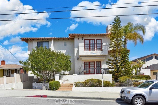 210 Prospect Avenue, Redondo Beach, California 90277, 3 Bedrooms Bedrooms, ,3 BathroomsBathrooms,Residential,Sold,Prospect,SB21063498