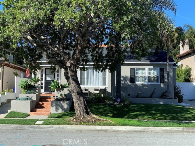 2105 Faymont Avenue, Manhattan Beach, California 90266, 3 Bedrooms Bedrooms, ,2 BathroomsBathrooms,Residential,Sold,Faymont,SB19043366
