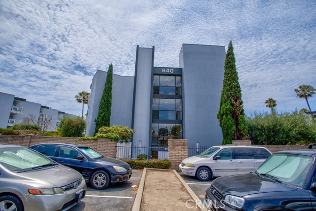640 The Village, Redondo Beach, California 90277, 1 Bedroom Bedrooms, ,1 BathroomBathrooms,Residential,Sold,The Village,CV21150767