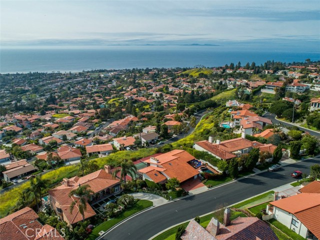 1425 Via Zumaya, Palos Verdes Estates, California 90274, 5 Bedrooms Bedrooms, ,3 BathroomsBathrooms,Residential,Sold,Via Zumaya,PV17070870