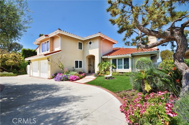 2209 Via Guadalana, Palos Verdes Estates, California 90274, 5 Bedrooms Bedrooms, ,3 BathroomsBathrooms,Residential,Sold,Via Guadalana,PV17156248