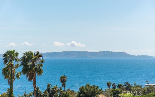 6107 Arrowroot Lane, Rancho Palos Verdes, California 90275, 2 Bedrooms Bedrooms, ,2 BathroomsBathrooms,Residential,Sold,Arrowroot,PW18092045