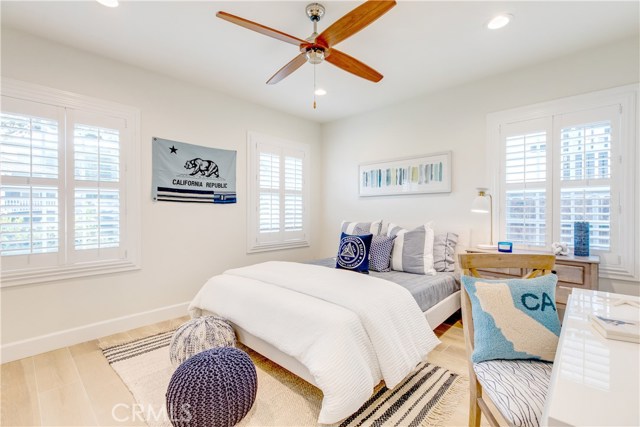 861 12th Court, Manhattan Beach, California 90266, 3 Bedrooms Bedrooms, ,1 BathroomBathrooms,Residential,Sold,12th,SB20006910