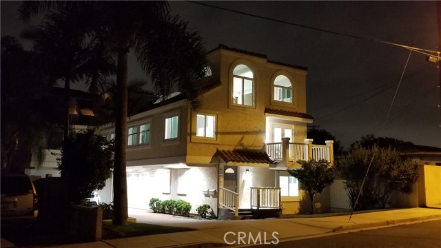 1707 Flagler Lane, Redondo Beach, California 90278, 3 Bedrooms Bedrooms, ,1 BathroomBathrooms,Residential,Sold,Flagler,SB20176363