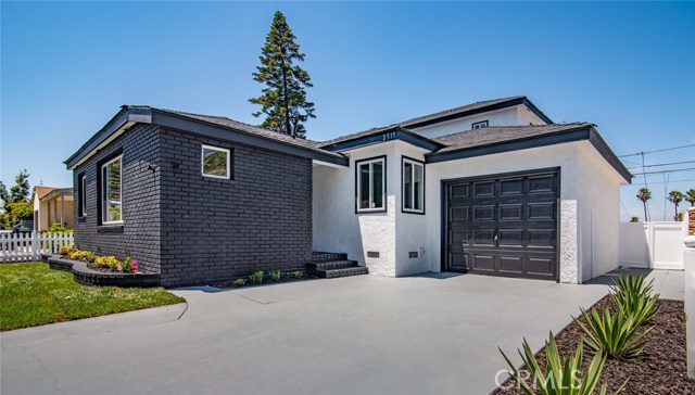 2517 Fisk Lane, Redondo Beach, California 90278, 4 Bedrooms Bedrooms, ,3 BathroomsBathrooms,Residential,Sold,Fisk,SB20145075