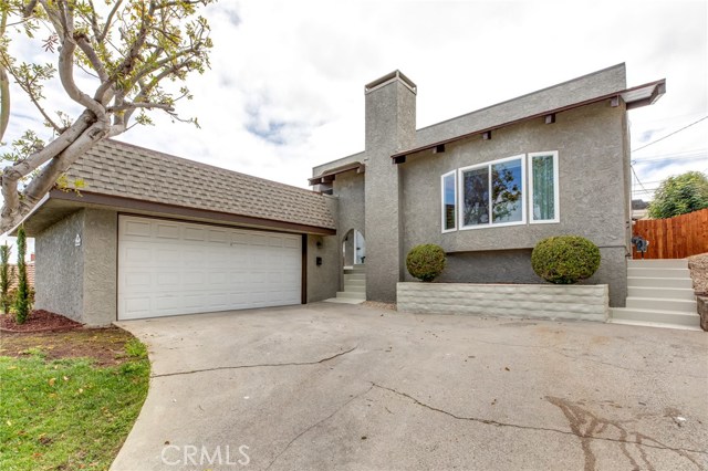 719 Prospect Avenue, Redondo Beach, California 90277, 4 Bedrooms Bedrooms, ,1 BathroomBathrooms,Residential,Sold,Prospect,SB19099865