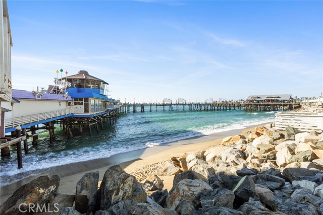 1800 Pacific Coast Highway, Redondo Beach, California 90277, 3 Bedrooms Bedrooms, ,1 BathroomBathrooms,Residential,Sold,Pacific Coast,PV21021931