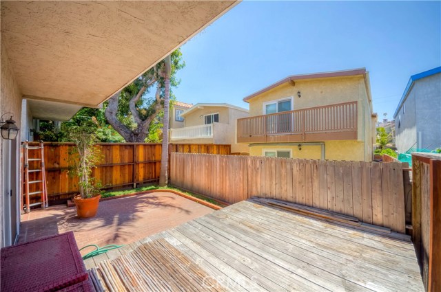 1531 Steinhart Avenue, Redondo Beach, California 90278, 3 Bedrooms Bedrooms, ,2 BathroomsBathrooms,Residential,Sold,Steinhart,SB19047735