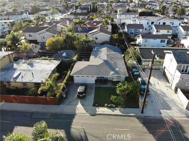 Ariel View of 2505 Mackay Lane looking west