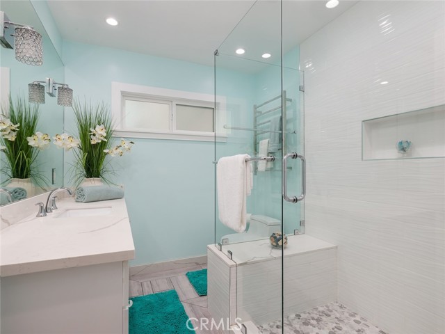 3212 Oak Avenue, Manhattan Beach, California 90266, 3 Bedrooms Bedrooms, ,2 BathroomsBathrooms,Residential,Sold,Oak,SB21120896