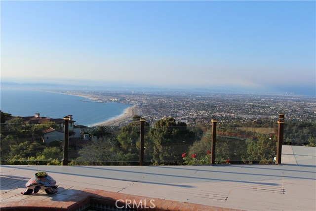 952 Via Del Monte, Palos Verdes Estates, California 90274, 4 Bedrooms Bedrooms, ,3 BathroomsBathrooms,Residential,Sold,Via Del Monte,SB17117944