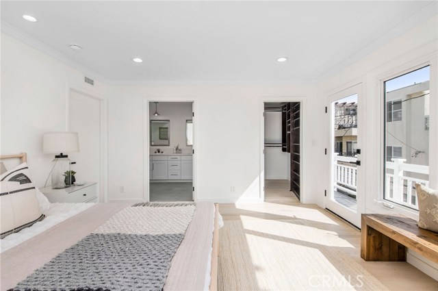 309 20th Place, Manhattan Beach, California 90266, 3 Bedrooms Bedrooms, ,1 BathroomBathrooms,Residential,Sold,20th,SB20217886