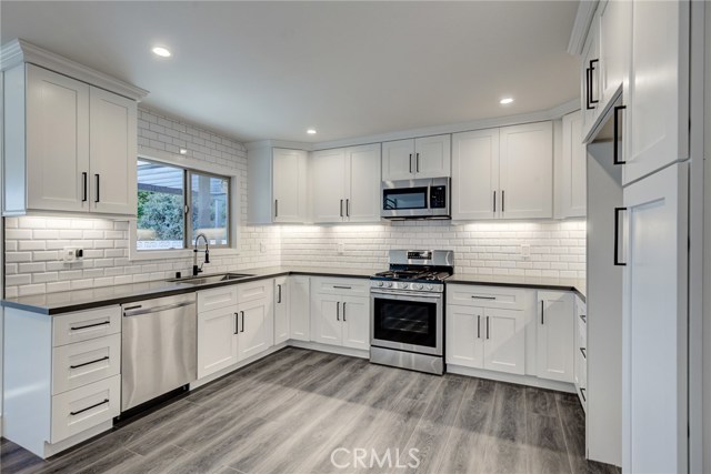 2002 Caddington Drive, Rancho Palos Verdes, California 90275, 3 Bedrooms Bedrooms, ,2 BathroomsBathrooms,Residential,Sold,Caddington,SB19286357
