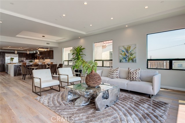 1511 Golden Avenue, Hermosa Beach, California 90254, 5 Bedrooms Bedrooms, ,2 BathroomsBathrooms,Residential,Sold,Golden,SB19224666