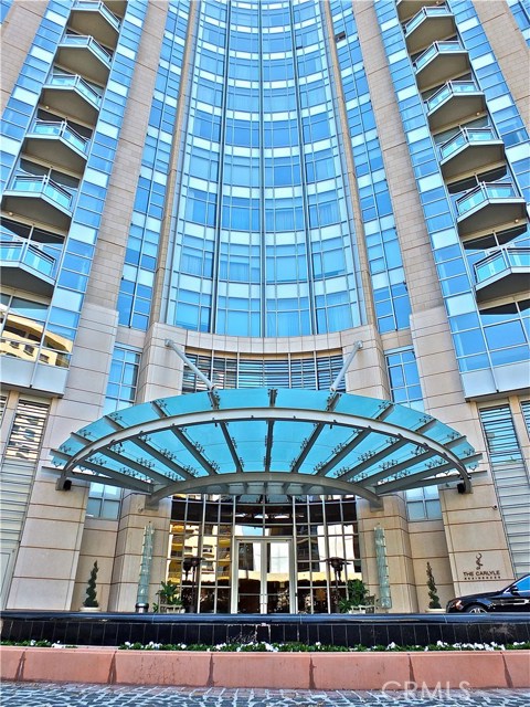 2 Bed Home for Sale in Westwood - Century City, California