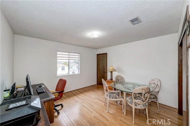 1720 Harriman Lane, Redondo Beach, California 90278, 4 Bedrooms Bedrooms, ,2 BathroomsBathrooms,Residential,Sold,Harriman,SB20111040