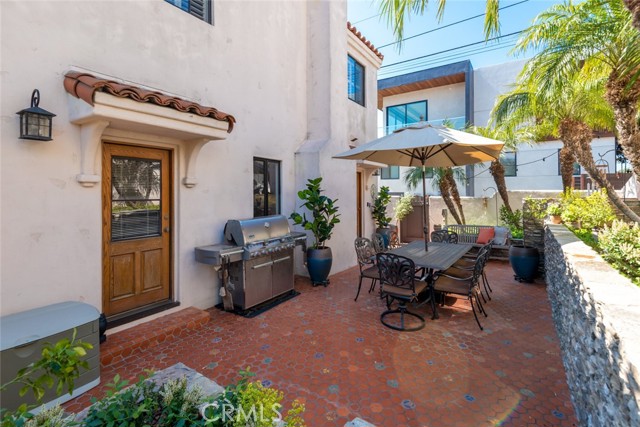 619 Avenue B, Redondo Beach, California 90277, 5 Bedrooms Bedrooms, ,3 BathroomsBathrooms,Residential,Sold,Avenue B,SB21044524