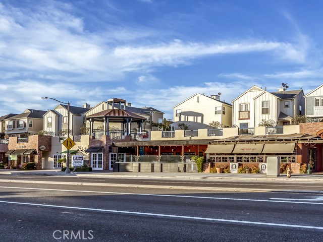 1800 Pacific Coast Highway, Redondo Beach, California 90277, 4 Bedrooms Bedrooms, ,2 BathroomsBathrooms,Residential,Sold,Pacific Coast,SB20149848