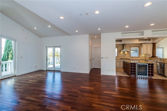 607 Guadalupe Avenue, Redondo Beach, California 90277, 4 Bedrooms Bedrooms, ,4 BathroomsBathrooms,Residential,Sold,Guadalupe,PV18043170