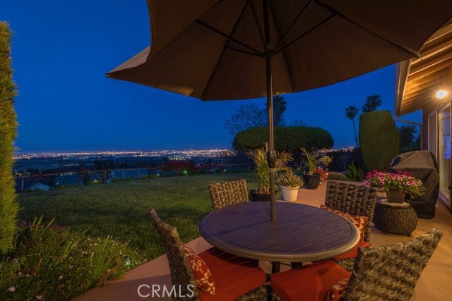 2163 Mendon Drive, Rancho Palos Verdes, California 90275, 3 Bedrooms Bedrooms, ,3 BathroomsBathrooms,Residential,Sold,Mendon,SB17080762