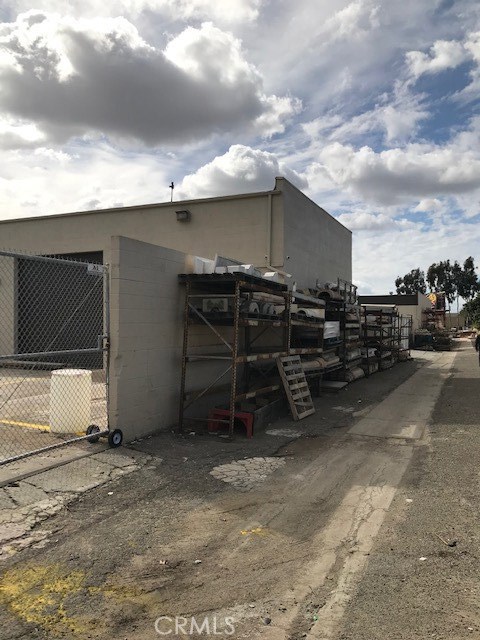 Edinger, 92704, ,Commercial,For Sale,Edinger,CV20182212