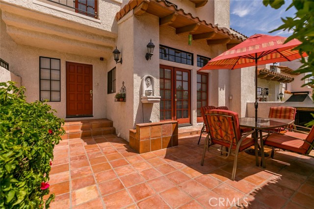 210 Prospect Avenue, Redondo Beach, California 90277, 3 Bedrooms Bedrooms, ,2 BathroomsBathrooms,Residential,Sold,Prospect,SB19105053