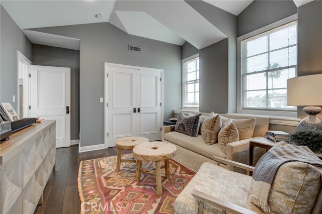 2301 Laurel Avenue, Manhattan Beach, California 90266, 5 Bedrooms Bedrooms, ,4 BathroomsBathrooms,Residential,Sold,Laurel,SB20111754