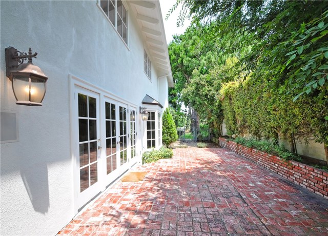 1 Clear Vista Drive, Rolling Hills Estates, California 90274, 6 Bedrooms Bedrooms, ,7 BathroomsBathrooms,Residential,Sold,Clear Vista,PV18185810
