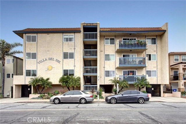 77 15th Street, Hermosa Beach, California 90254, 3 Bedrooms Bedrooms, ,3 BathroomsBathrooms,Residential,Sold,15th,SB18100210