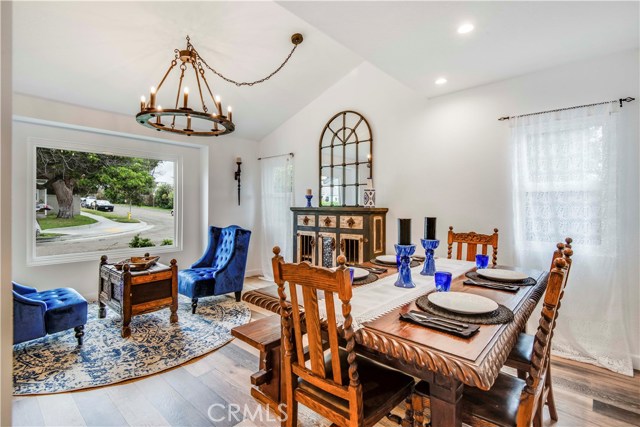 Spread over 2,543 sq ft on a spacious 5,677 sq ft lot, enjoy 5 beds and 3 baths each brilliantly imagined.