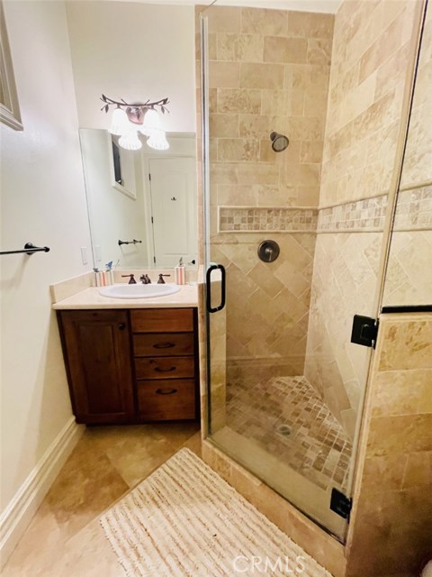 2101 Marshallfield Lane, Redondo Beach, California 90278, 4 Bedrooms Bedrooms, ,4 BathroomsBathrooms,Residential,Sold,Marshallfield,SB20262491