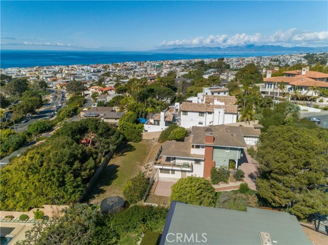 2800 Tennyson Place, Hermosa Beach, California 90254, 4 Bedrooms Bedrooms, ,3 BathroomsBathrooms,Residential,Sold,Tennyson,SB20082586