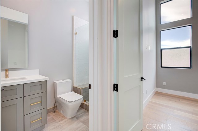 2004 Grant Avenue, Redondo Beach, California 90278, 4 Bedrooms Bedrooms, ,5 BathroomsBathrooms,Residential,Sold,Grant,PV19040673